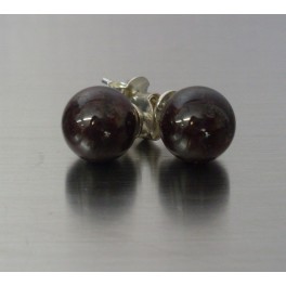 Boucles 8 Grenat Rouge Boucles 8 Grenat Rouge
